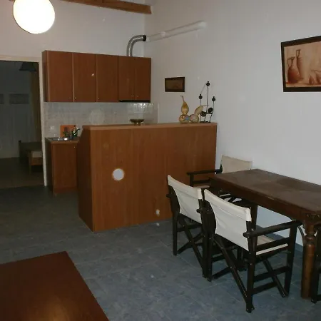 Sunny On The Beach, Apartment